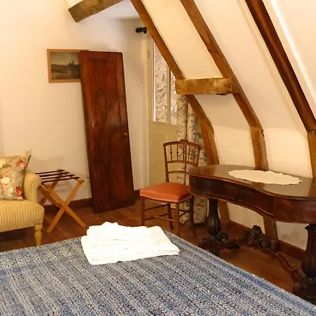 Elegant Medieval Restaure Avec Piscine, Cheminee, Proche Du Golf Et Attractions Culturelles - Fr-1-489-335 Herisson