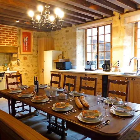 Holiday home Elegant Medieval Restaure Avec Piscine, Cheminee, Proche Du Golf Et Attractions Culturelles - Fr-1-489-335